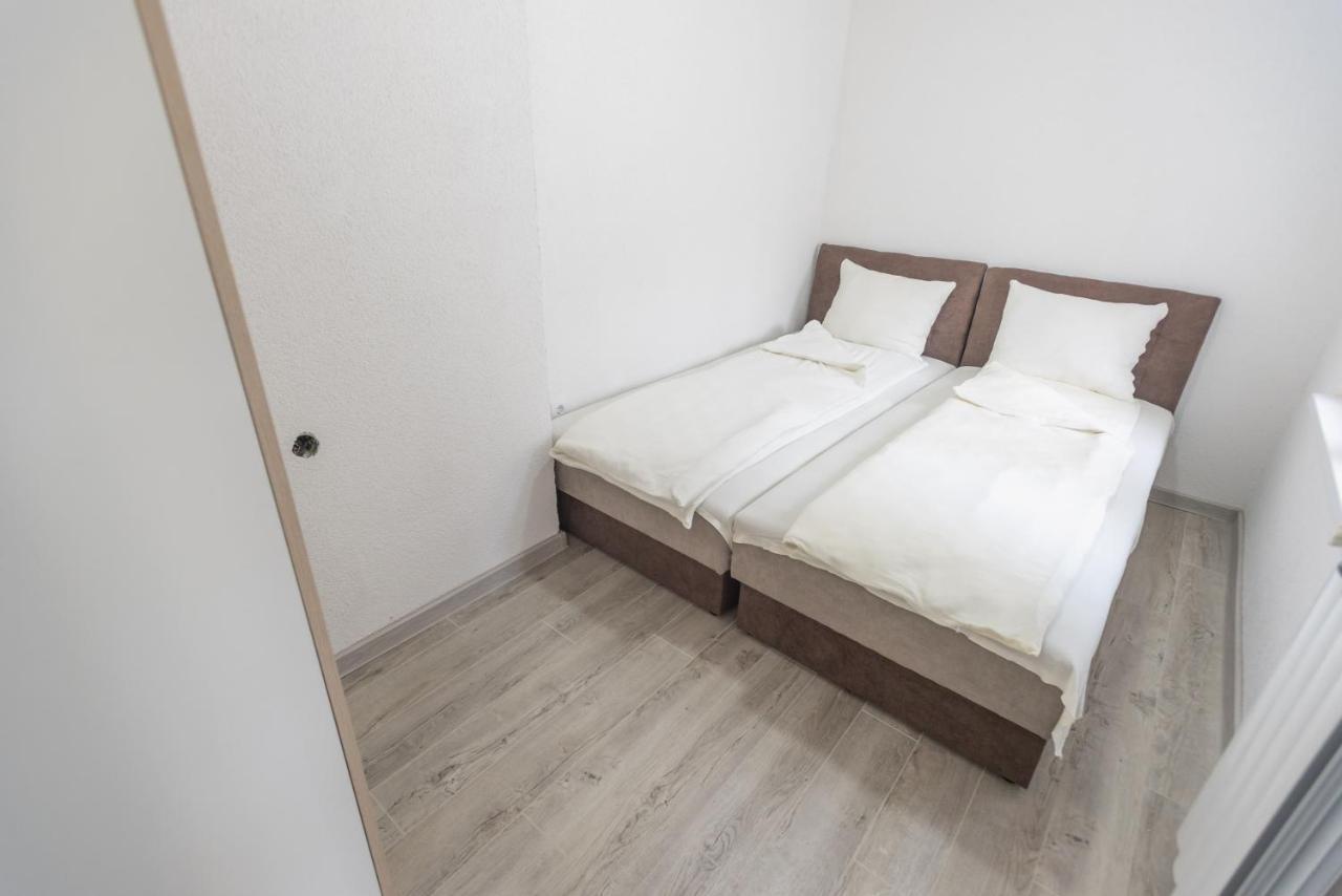 Apartmani Centar Лозница Екстериор снимка