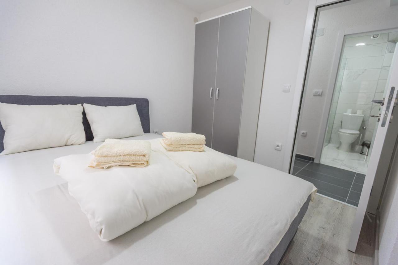 Apartmani Centar Лозница Екстериор снимка